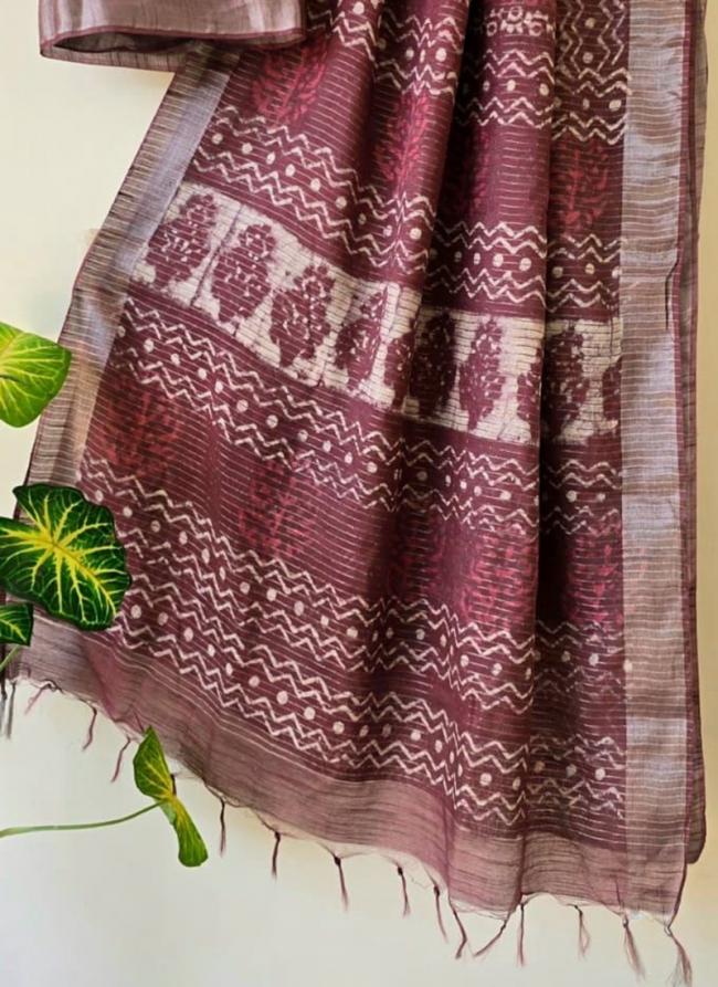 Cotton  Maroon Daily Wear Printed Saree